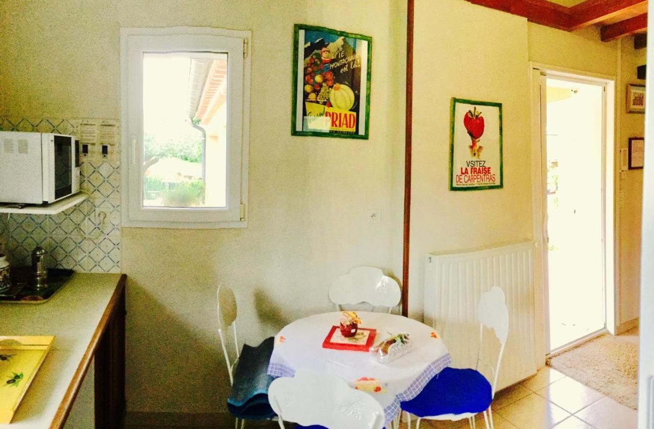Le Vieux Pont Villa Carpentras ภายนอก รูปภาพ